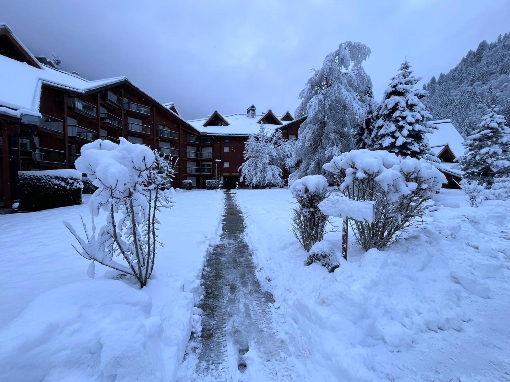 Ferienwohnung Aux Pieds Des Pistes En Plein Soleil Les Contamines-Montjoie Exterior foto
